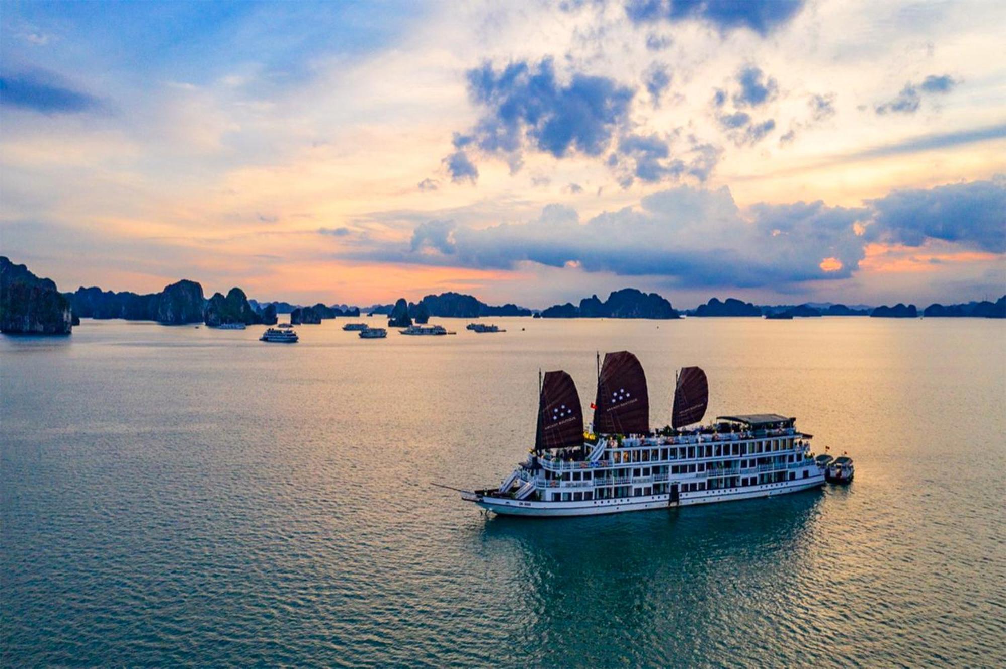 Hotel Halong Arcadia Cruise Hạ Long Exterior foto